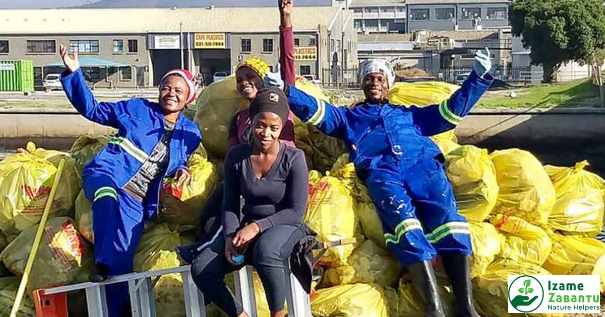 Cape Town Nature Lovers collect massive ocean waste